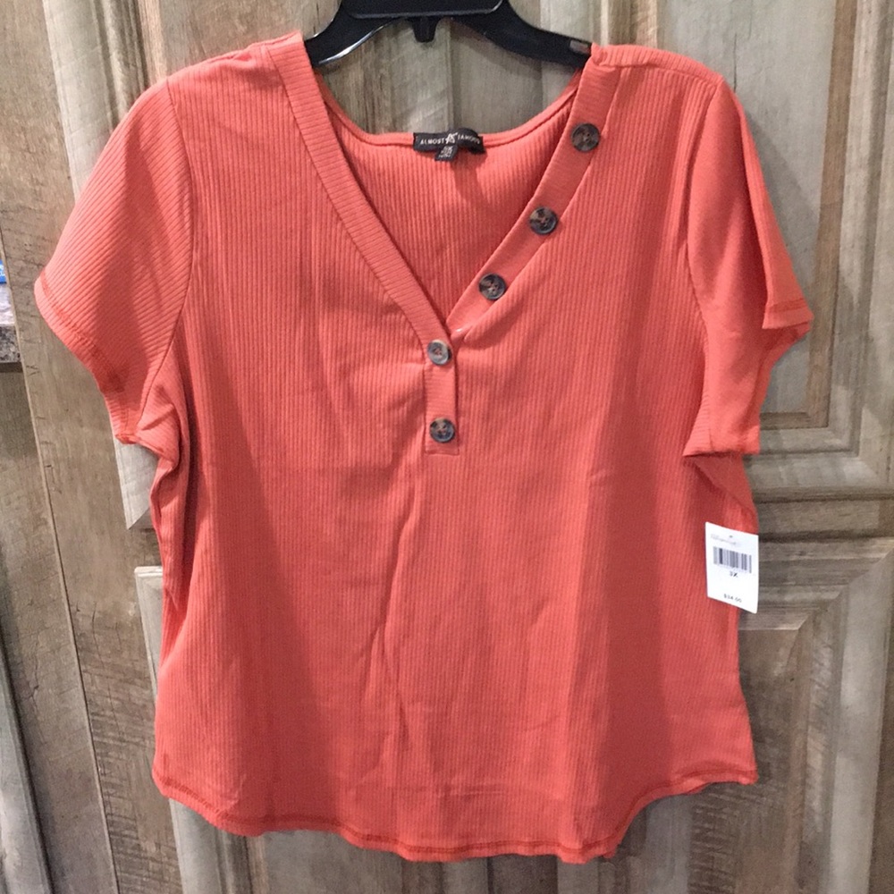 Nice New With Tags “Almost Famous” Ribbed Shirts